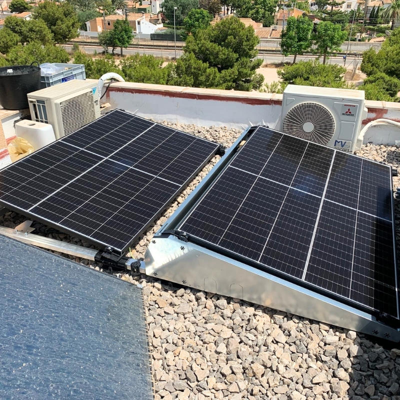 Nosotros Asisolar Technicians instalador placas solares Alicante Murcia