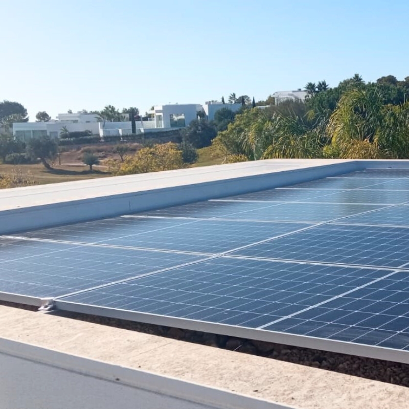 Instalación solar aislada Alicante Murcia